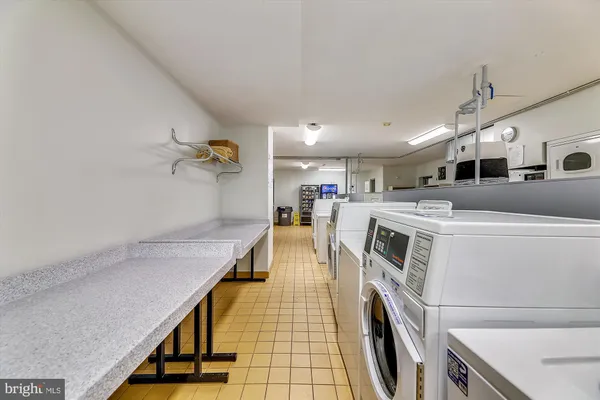 $345,000 | 3701 Connecticut Avenue Northwest, Unit 418, Washington, DC 20008