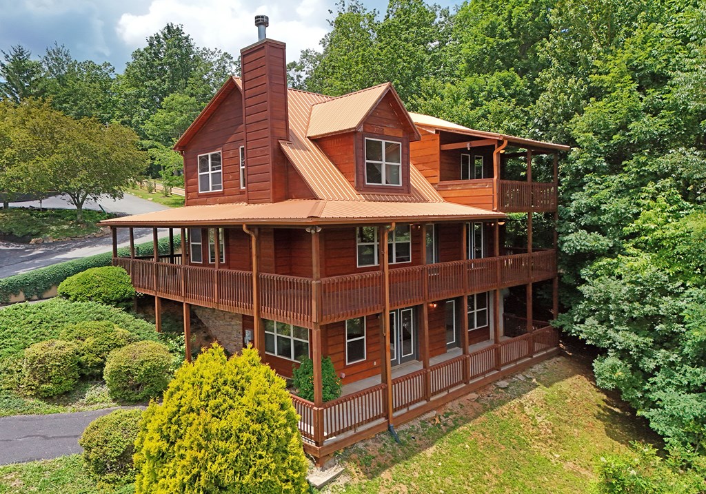 224 Crest Road Blairsville, GA 30512 - Photo 3 of 62