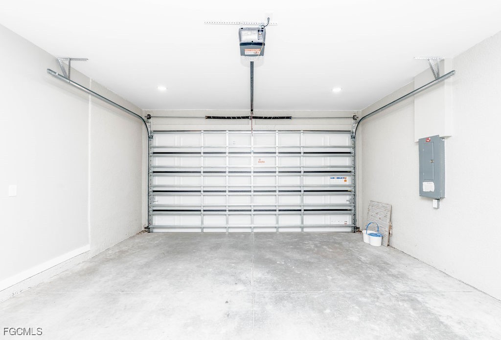 4417 22nd Street Southwest Lehigh Acres, FL 33973 - Photo 25 of 36 a view of a room with a white walls