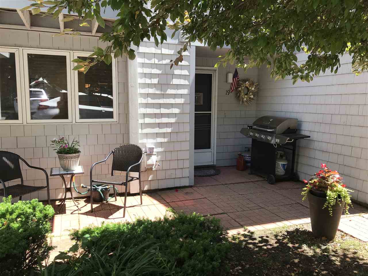 23 Cusack Road, Unit 19 Hampton, NH 03842 - Photo 1 of 29