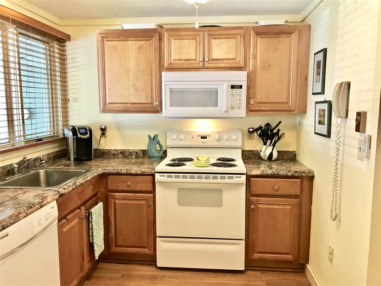 23 Cusack Road, Unit 19 Hampton, NH 03842 - Photo 12 of 29