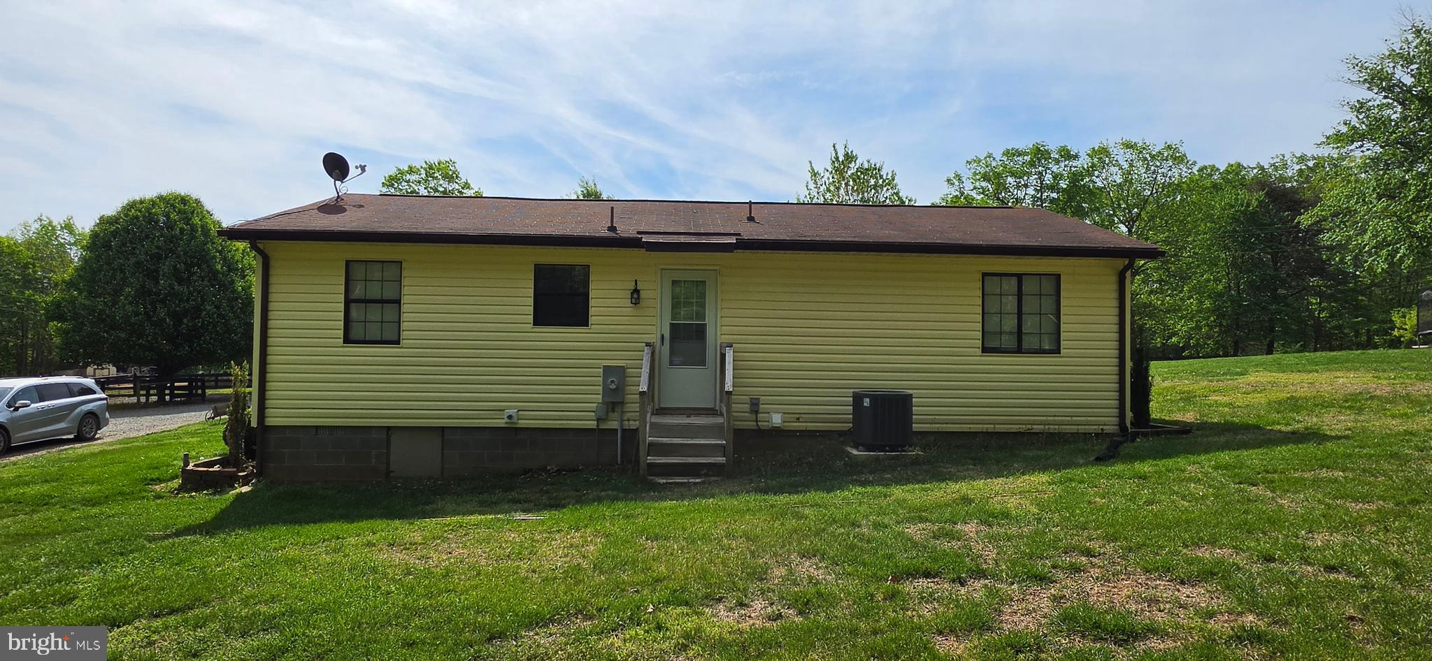 1309 Doctors Road Louisa, VA 23093 - Photo 7 of 31