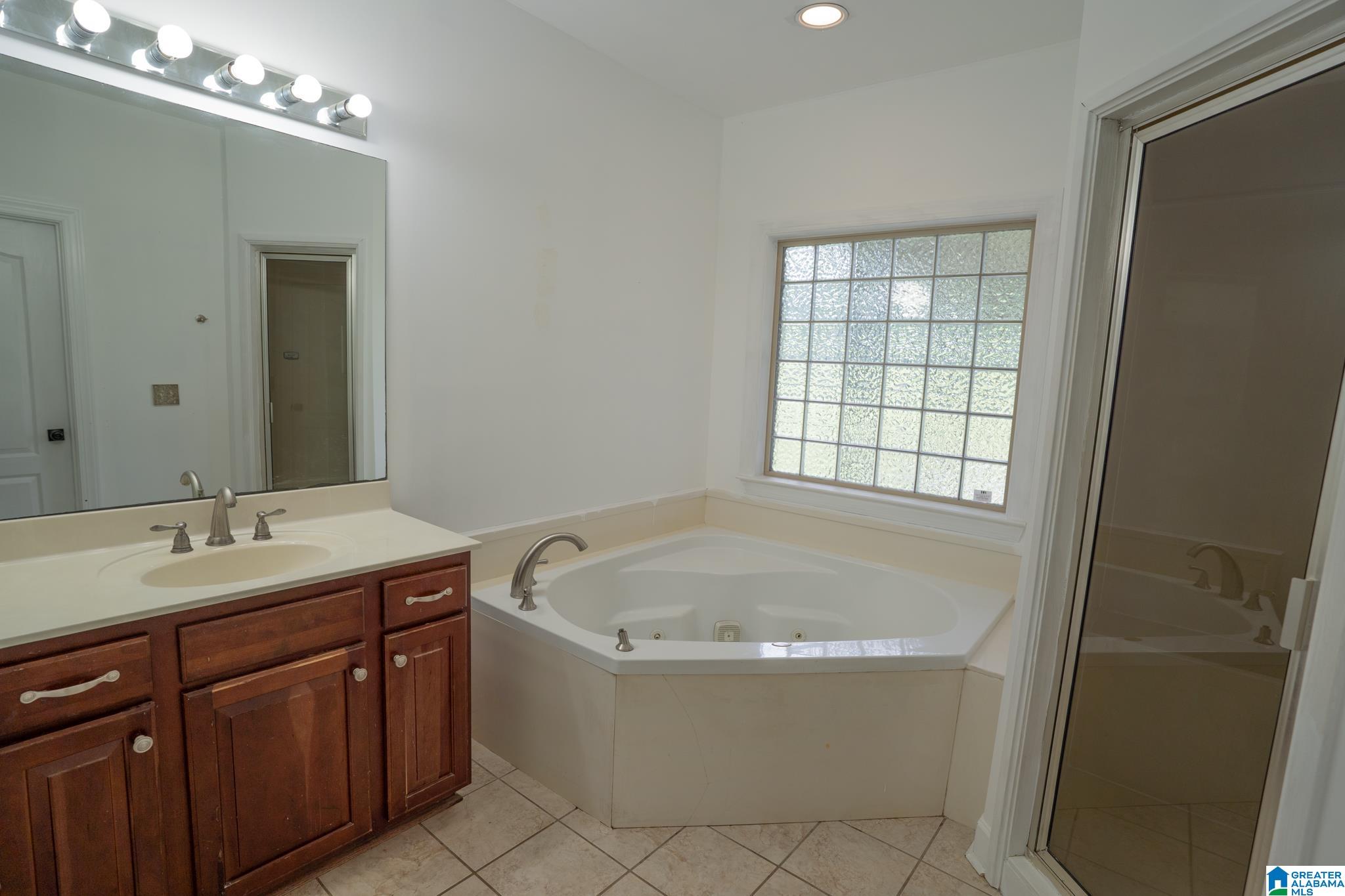 9677 Golden Lane Bessemer, AL 35023 - Photo 35 of 76