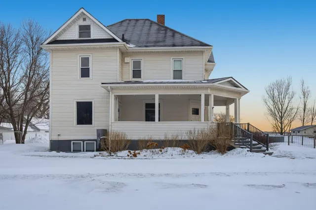 $795,000 | 11552 110th Street South, Sabin, MN 56580