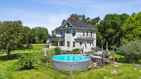 $795,000 | 11552 110th Street South, Sabin, MN 56580