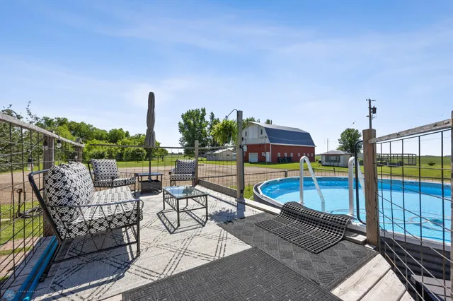 $795,000 | 11552 110th Street South, Sabin, MN 56580