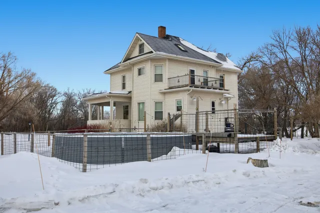 $795,000 | 11552 110th Street South, Sabin, MN 56580