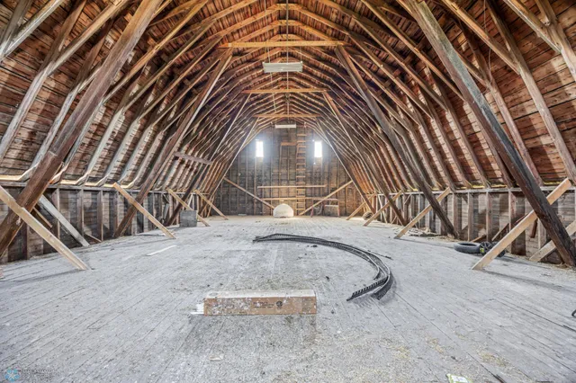 $795,000 | 11552 110th Street South, Sabin, MN 56580