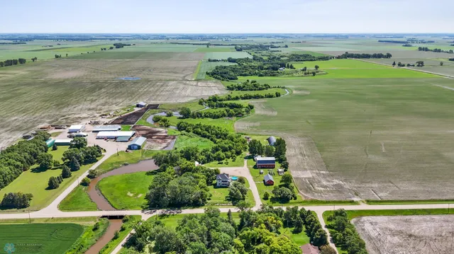 $795,000 | 11552 110th Street South, Sabin, MN 56580