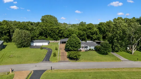 407 Venus Place, Murfreesboro, TN 37130