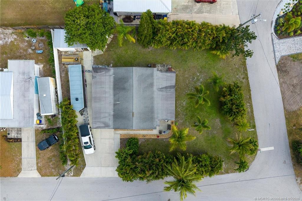 771 Northwest Sunset Drive Stuart, FL 34994 - Photo 15 of 18