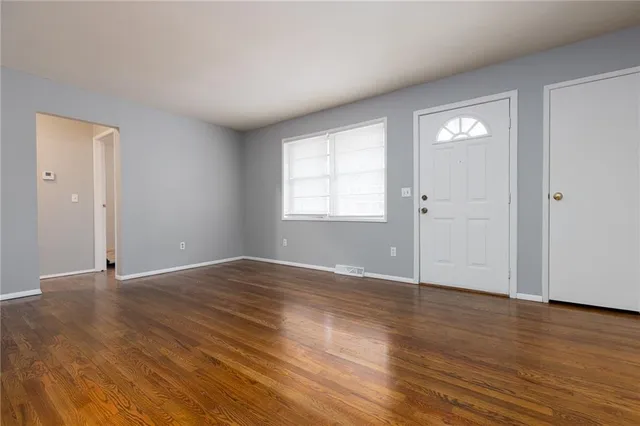 $210,000 | 5869 North Oakley Avenue, Kansas City, MO 64119
