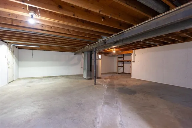 $210,000 | 5869 North Oakley Avenue, Kansas City, MO 64119