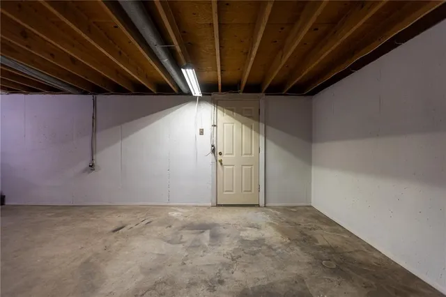 $210,000 | 5869 North Oakley Avenue, Kansas City, MO 64119