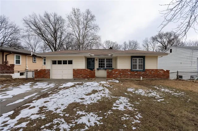 $210,000 | 5869 North Oakley Avenue, Kansas City, MO 64119