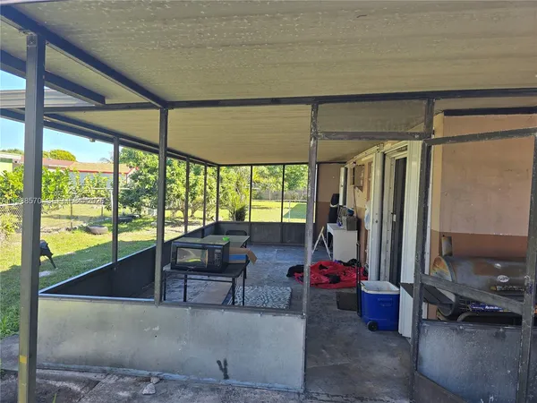 $450,000 | 2941 Northwest 210th Terrace, Miami Gardens, FL 33056