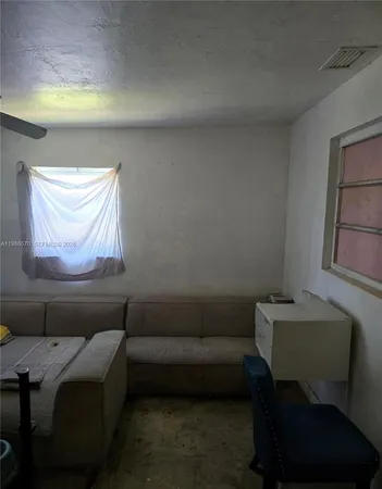 $450,000 | 2941 Northwest 210th Terrace, Miami Gardens, FL 33056