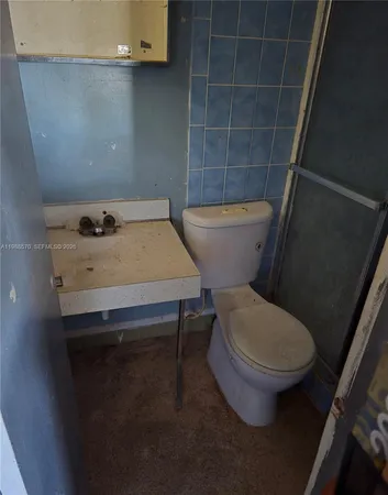 $450,000 | 2941 Northwest 210th Terrace, Miami Gardens, FL 33056