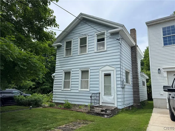 $99,900 | 125 East Albany Street, Oswego, NY 13126