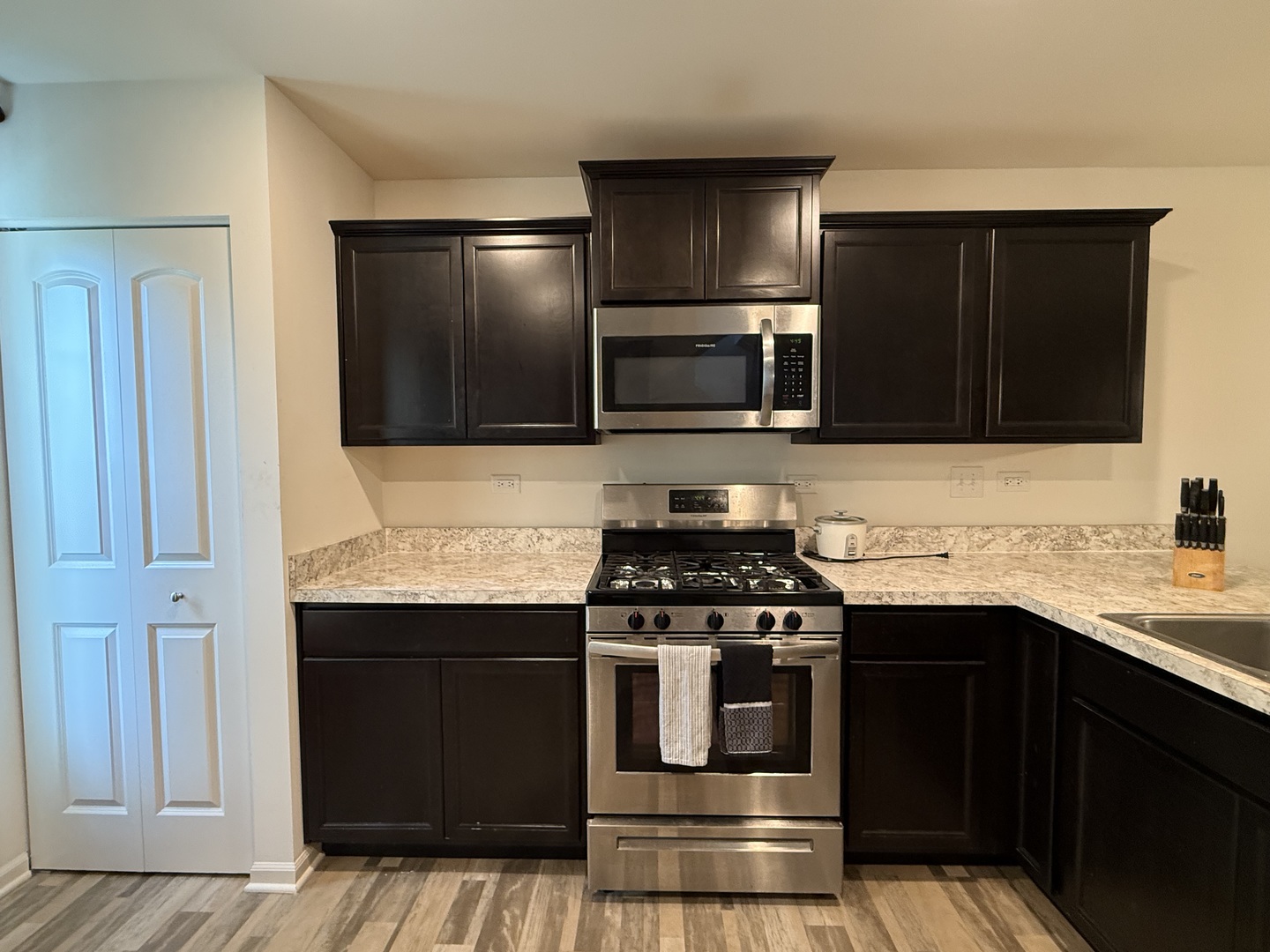 2385 Upland Road Hampshire, IL 60140 - Photo 5 of 20 Gallery Image 5