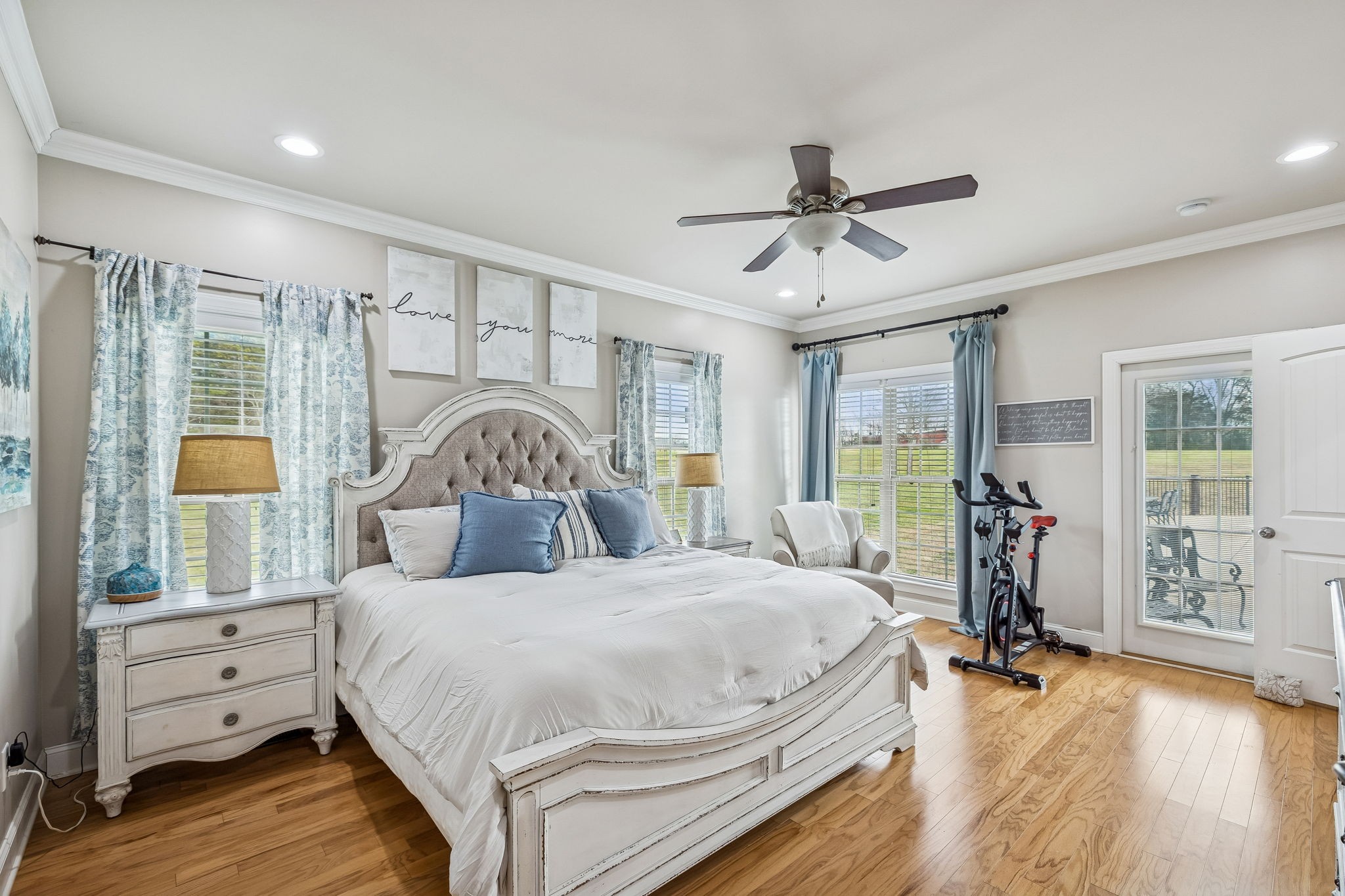 2845 Anes Station Road Lewisburg, TN 37091 - Photo 28 of 70 a bedroom with a bed and a large window with wooden floor