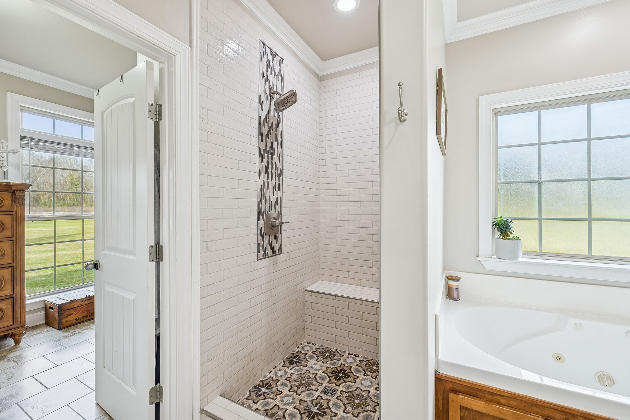 2845 Anes Station Road Lewisburg, TN 37091 - Photo 32 of 70 a bathroom with a bathtub and a shower