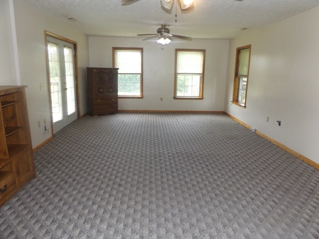 442 Gardner Road Northwest Willis, VA 24380 - Photo 9 of 29 Gallery Image 9