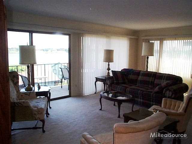 1715 River Road, Unit 50 St. Clair, MI 48079 - Photo 23 of 30 31157259-22.JPG