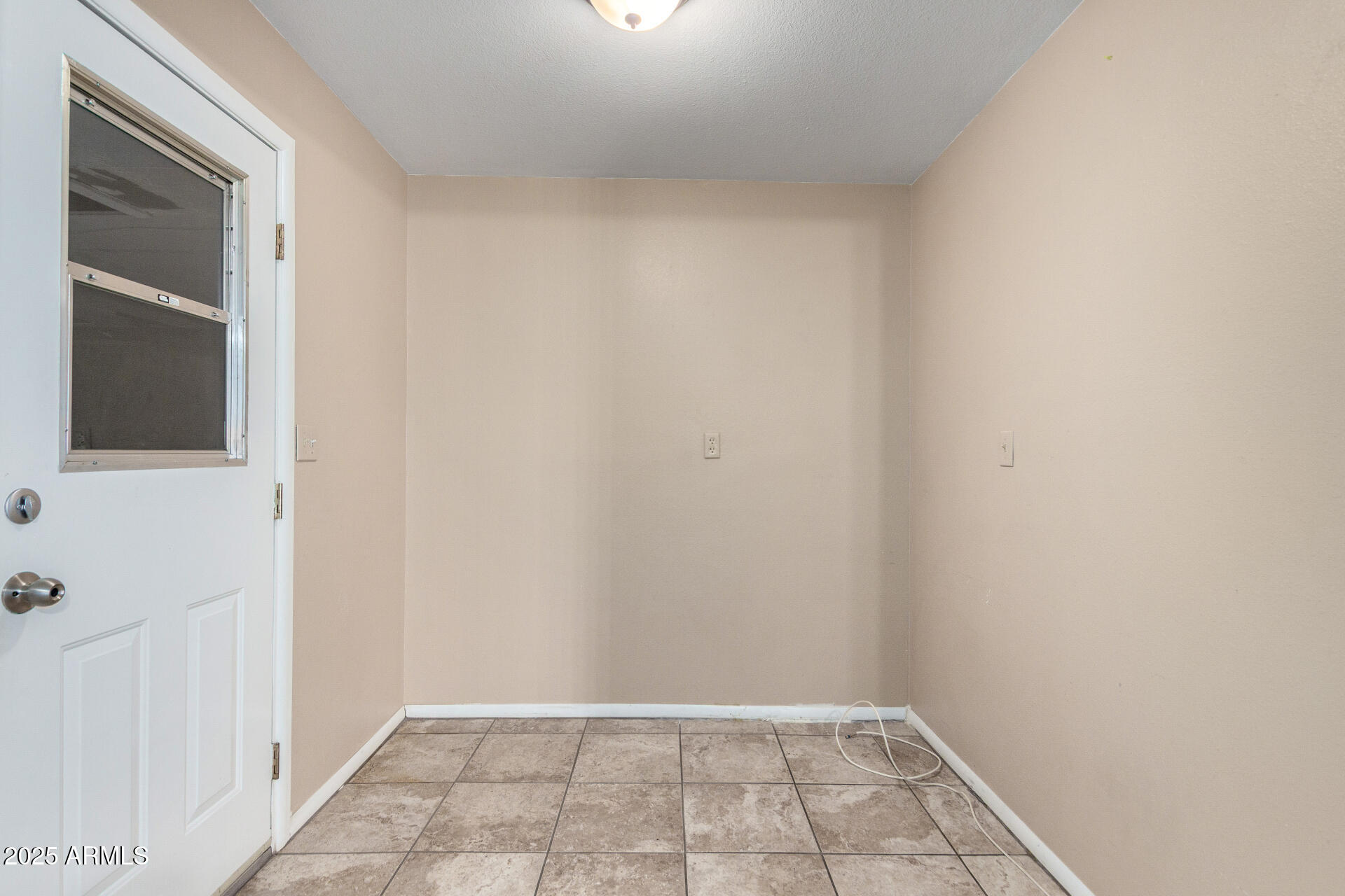 4740 West Bloomfield Road Glendale, AZ 85304 - Photo 15 of 34 a view of an empty room