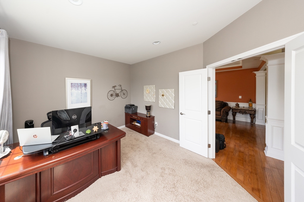 1 Warmstone Way, Unit 1 Hopkinton, MA 01748 - Photo 9 of 42