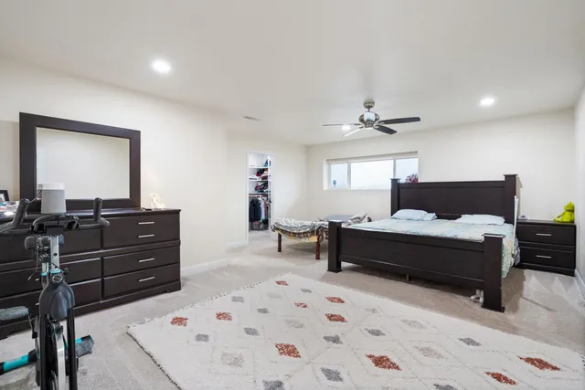 $899,999 | 351 North Peach Avenue, Clovis, CA 93612