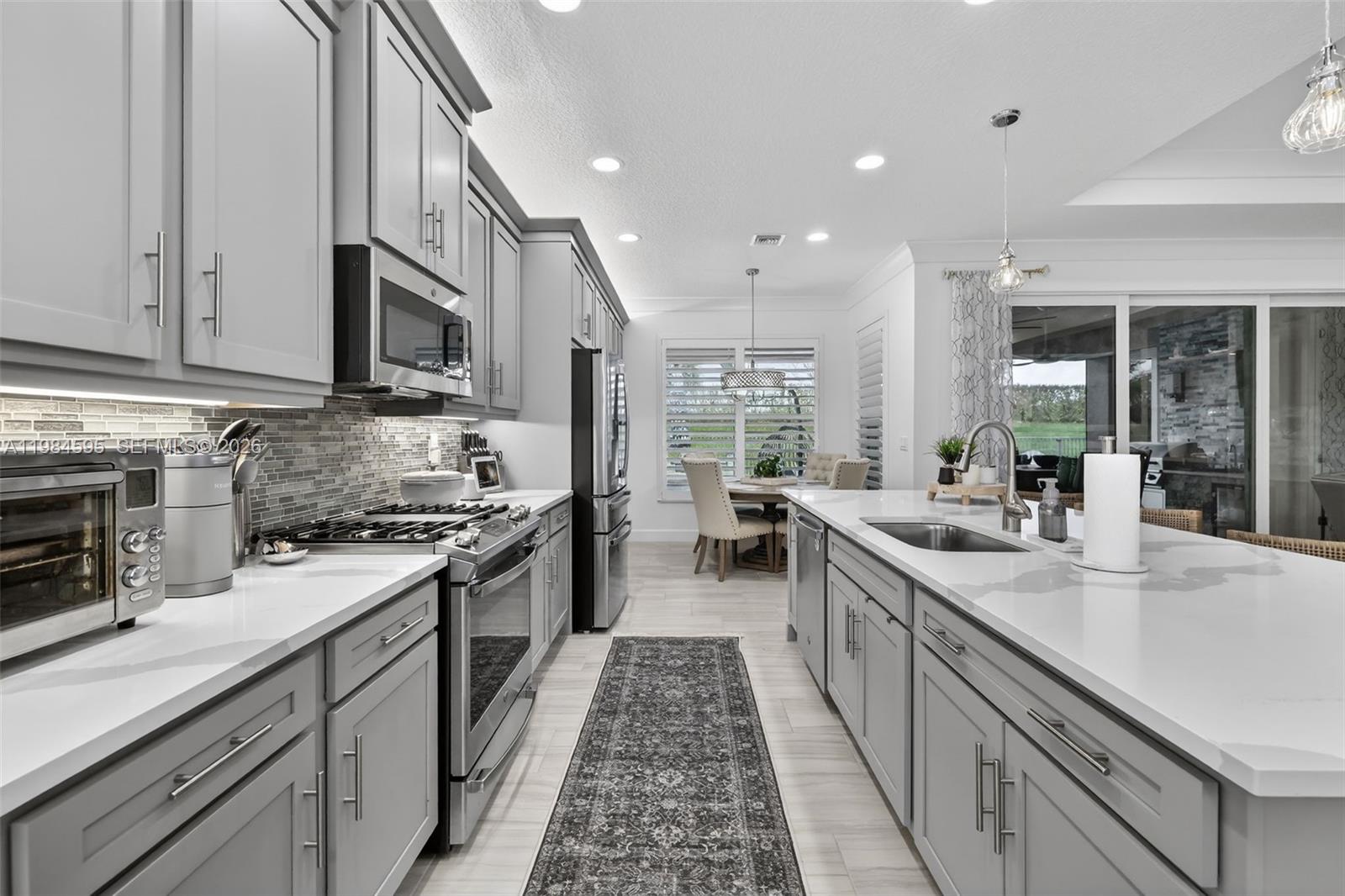 11884 Southwest Paradise River Road Port St. Lucie, FL 34987 - Photo 15 of 91