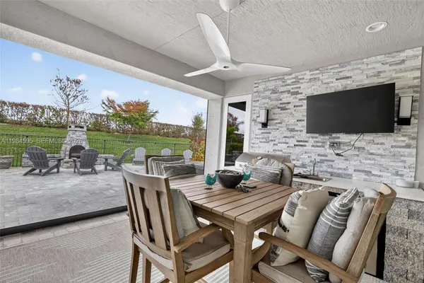 $700,000 | 11884 Southwest Paradise River Road, Port St. Lucie, FL 34987