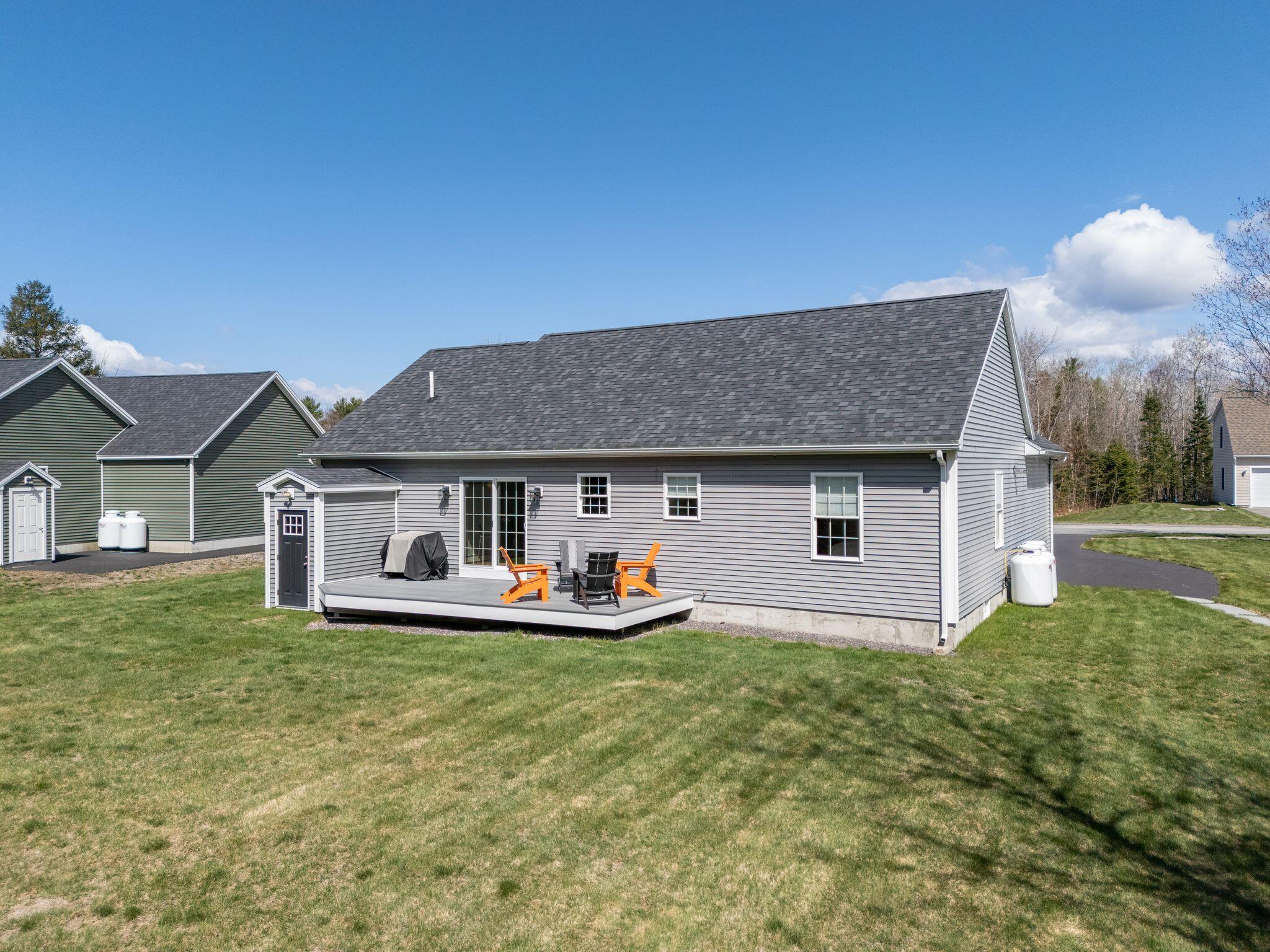 33 Meredith Drive Windham, ME 04062 - Photo 29 of 41 33_Meredith_Dr_088