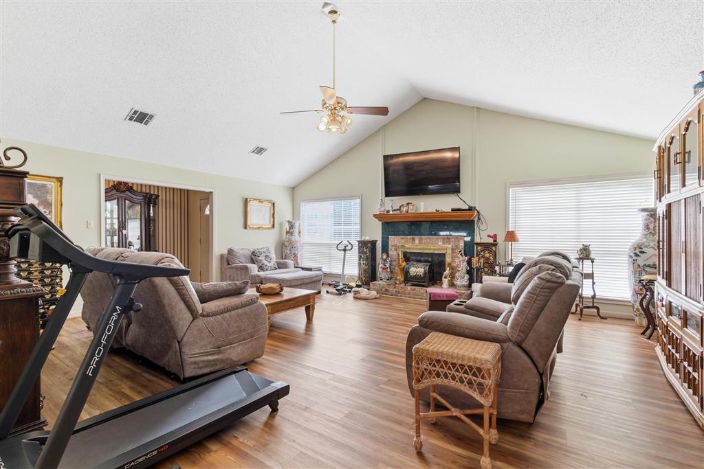 3022 East Tank Farm Road Lake Charles, LA 70607 - Photo 4 of 18