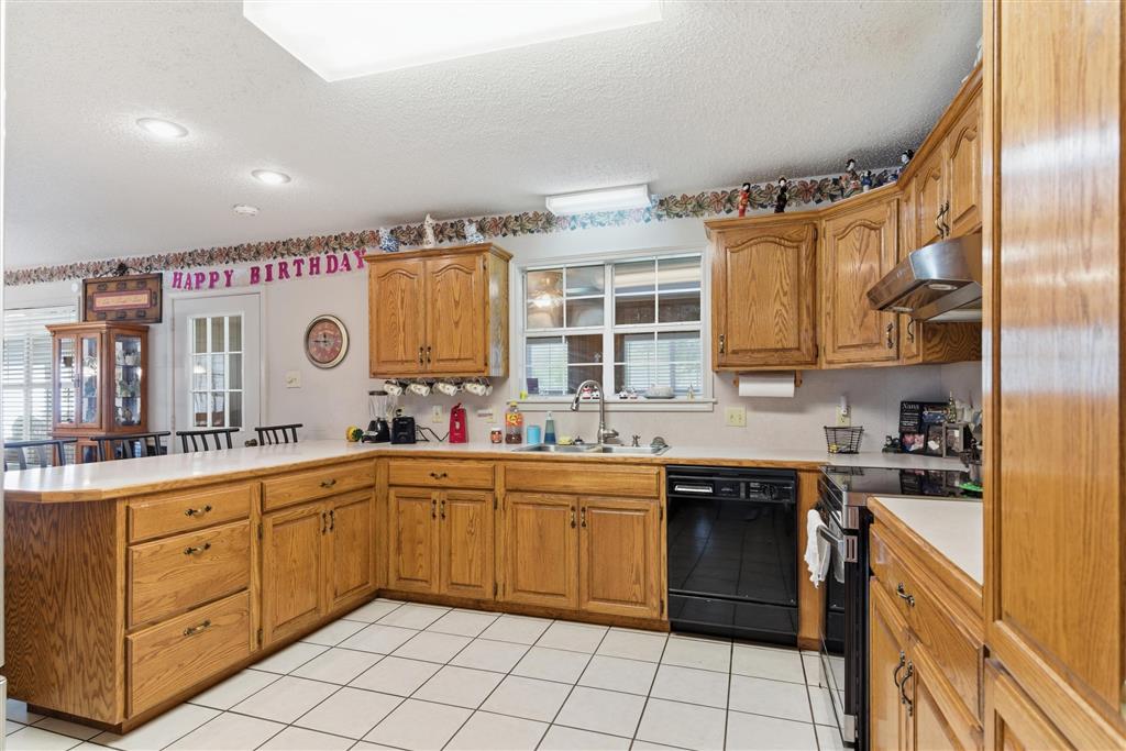 3022 East Tank Farm Road Lake Charles, LA 70607 - Photo 7 of 18