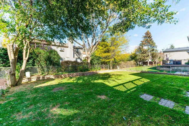 $699,900 | 112 Ironwood Court, Rolling Meadows, IL 60008