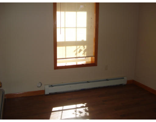 27 Albee Road Millville, MA 01529 - Photo 8 of 17 Gallery Image 8