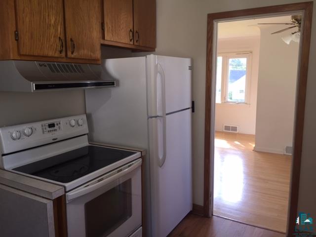 621 Anderson Road Duluth, MN 55811 - Photo 3 of 18 Gallery Image 3