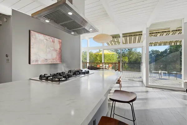 $3,389,000 | 411 Glenwood Avenue, Woodside, CA 94062
