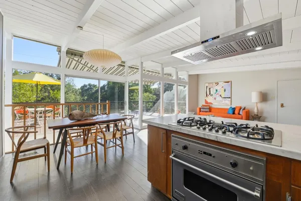 $3,389,000 | 411 Glenwood Avenue, Woodside, CA 94062