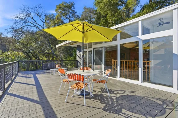 $3,389,000 | 411 Glenwood Avenue, Woodside, CA 94062