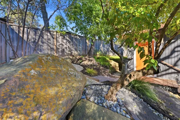 $3,389,000 | 411 Glenwood Avenue, Woodside, CA 94062
