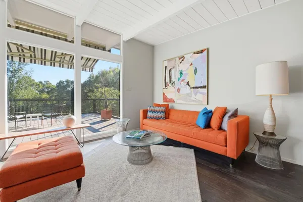 $3,389,000 | 411 Glenwood Avenue, Woodside, CA 94062