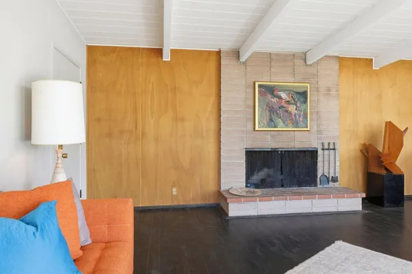 $3,389,000 | 411 Glenwood Avenue, Woodside, CA 94062