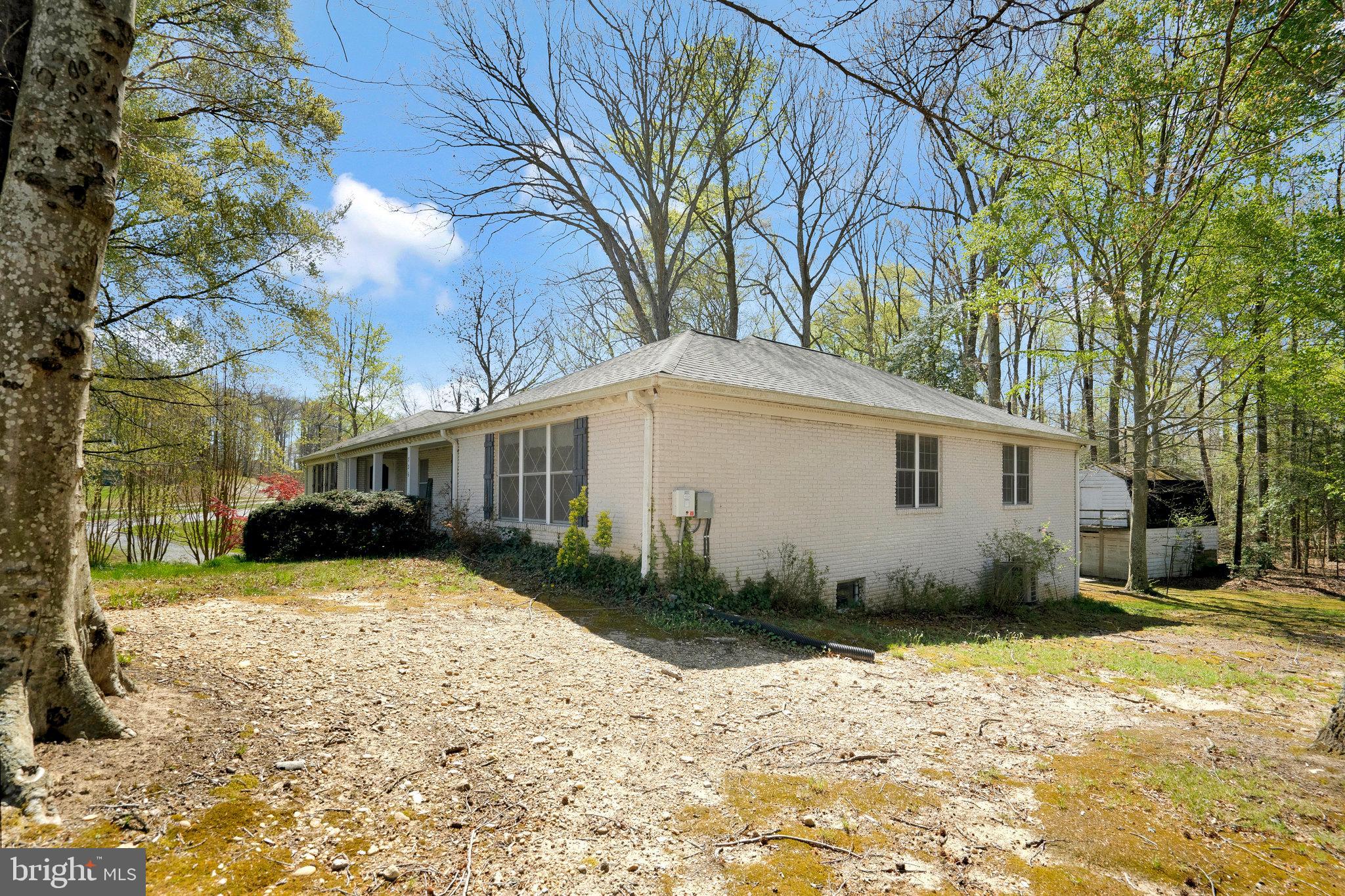 736 Courthouse Road Stafford, VA 22554 - Photo 4 of 59 Gallery Image 4