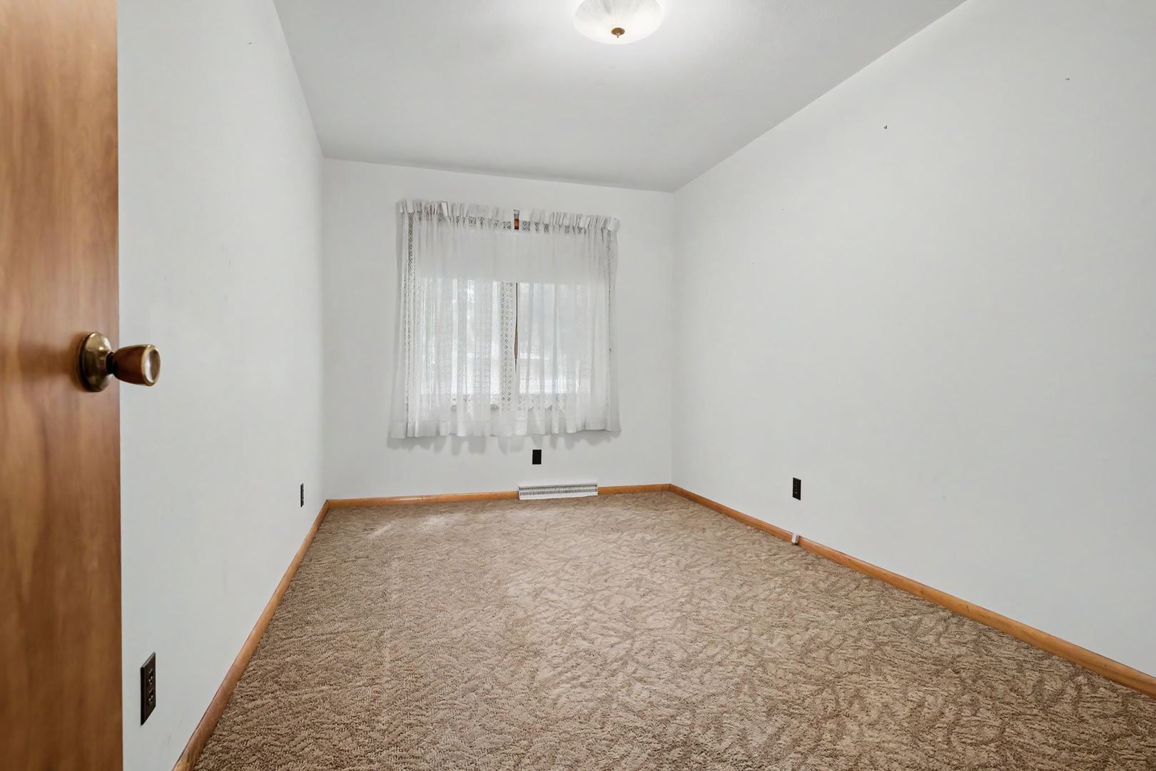 201 East Ririe Place Flanagan, IL 61740 - Photo 14 of 46 Gallery Image 14