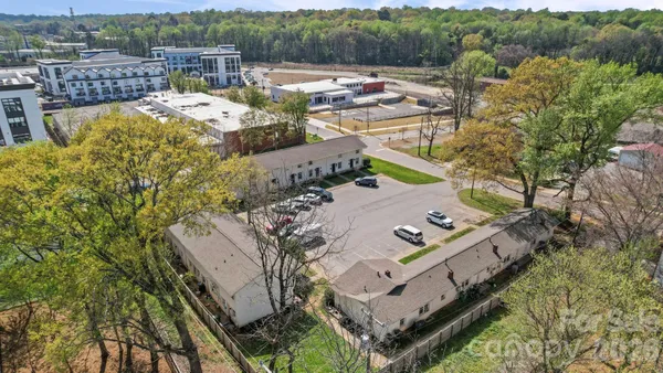 a picture of city view with outdoor space