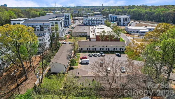 a picture of city view