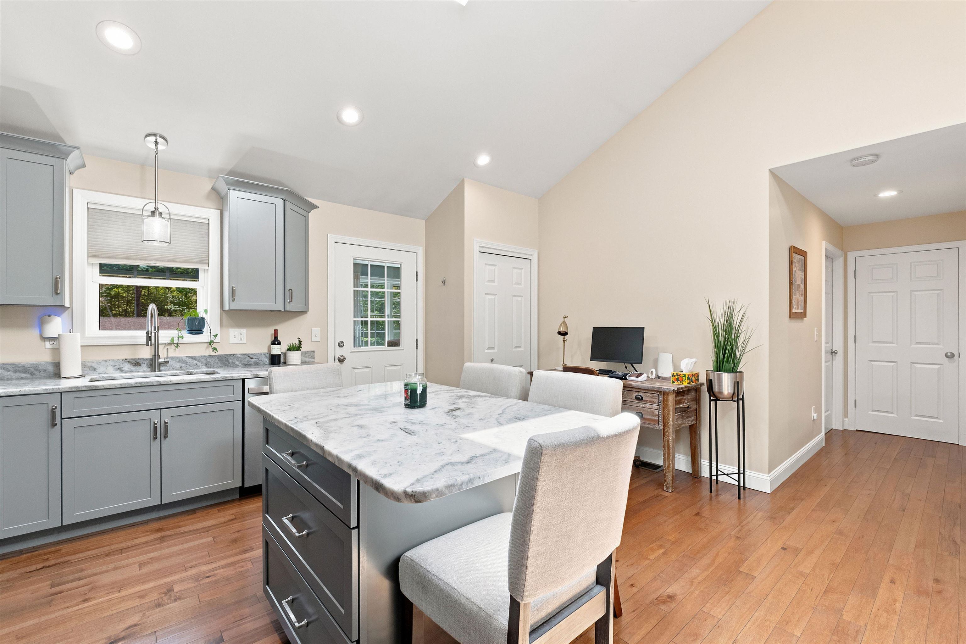 125 Walnut Hill Road Derry, NH 03038 - Photo 49 of 60